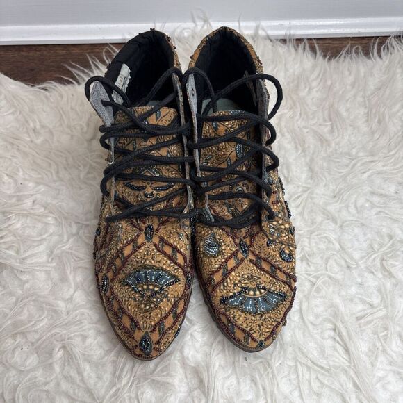 THEMES Shoes - Women’s Beaded Paisley Textile Lace Up Shoes Boho Embroidered Indonesia Fits 8
